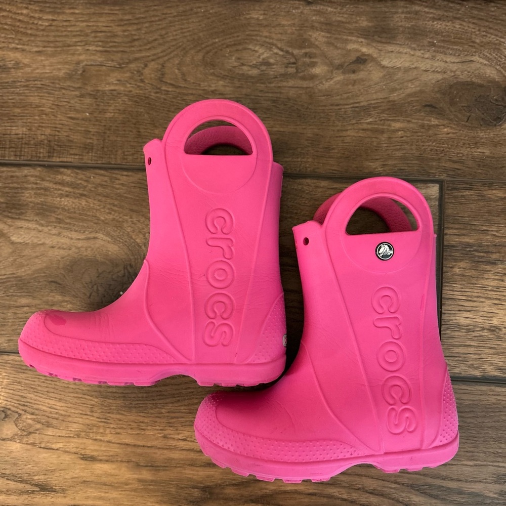 Pink Crocs Rain Boots – Girls Size 13
